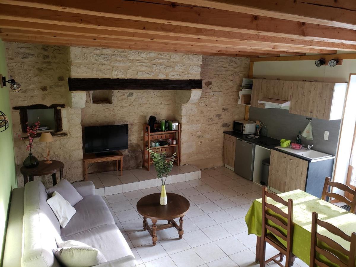 Gite Sauveterre-la-Lémance Extérieur photo